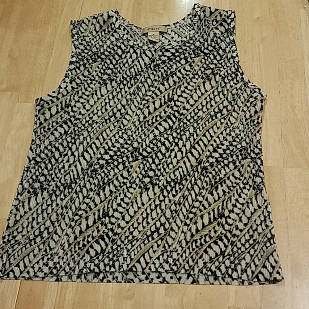 Crinkle Bubble Popcorn Shirt Abstract Print Medium